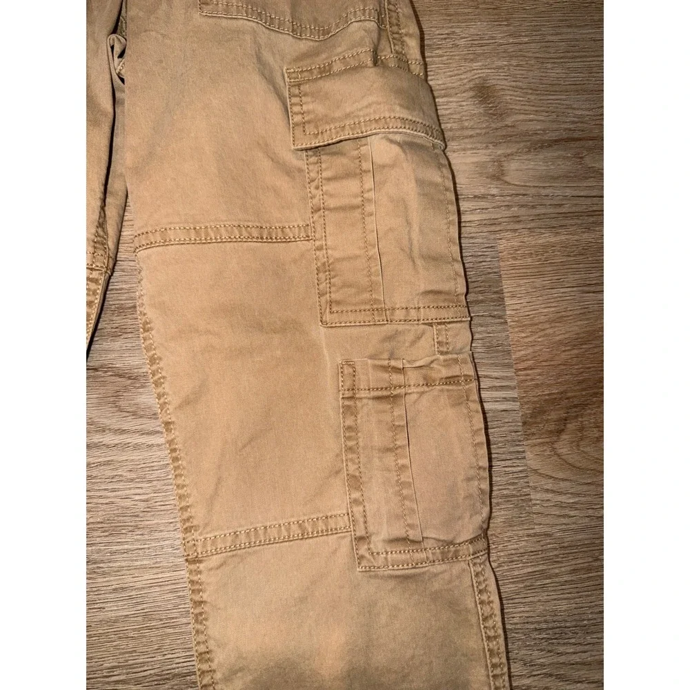 Boys cargo pants small 6/7